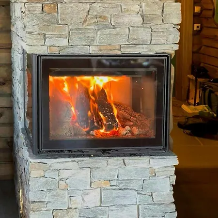 Hand-crafted With Sod Roof And Terrace * Oyfjell